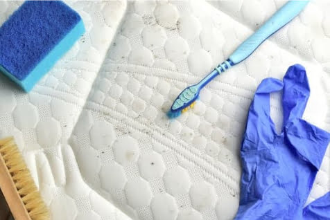 Remove Diapers Mineral Stains