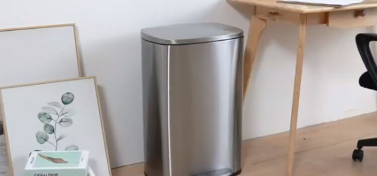 Kitchen Trash Cans